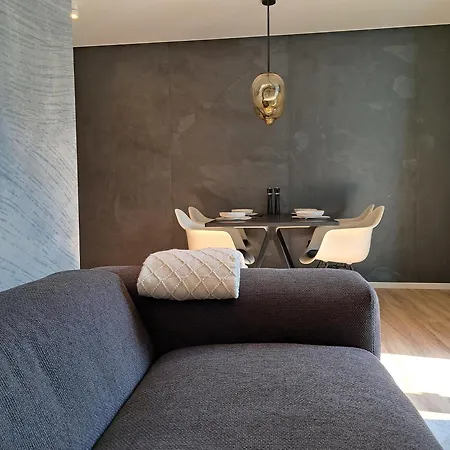 Eck Am 5 Apartment *